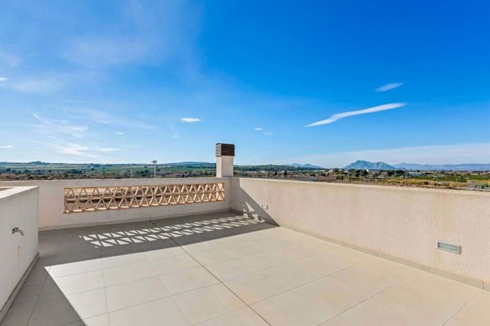 Image No.28-3 Bed Villa for sale