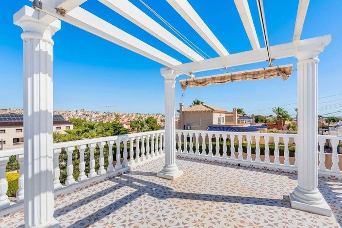 Image No.4-3 Bed Villa for sale