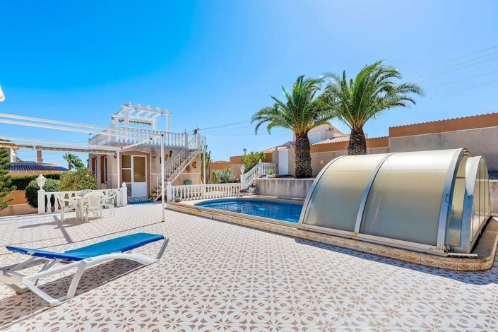 Image No.6-3 Bed Villa for sale