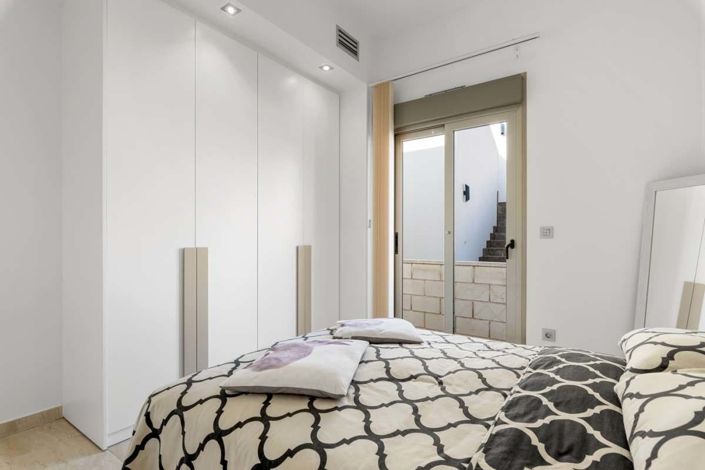 Image No.19-3 Bed Villa for sale