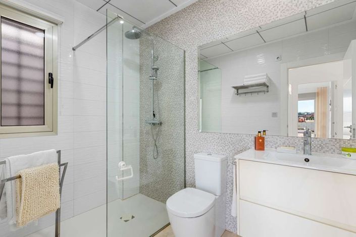 Image No.22-3 Bed Villa for sale