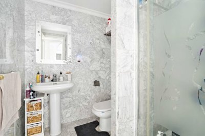 1447-520311-78d1f4f8b6655591b02d22fabb36a692d