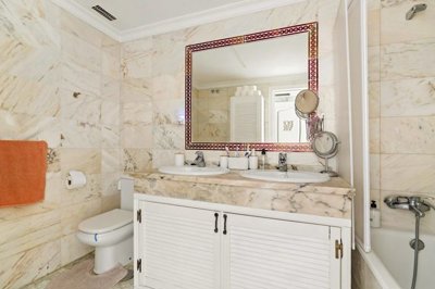 1447-520311-78d1f4f8b6655591b02d22fabb36a692d