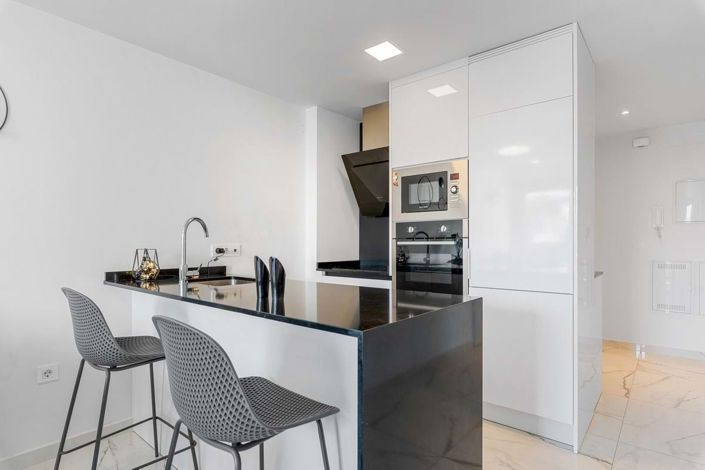 Image No.11-2 Bed Apartment for sale