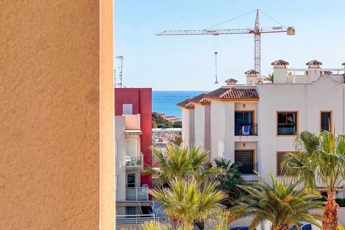 Image No.19-2 Bed Apartment for sale