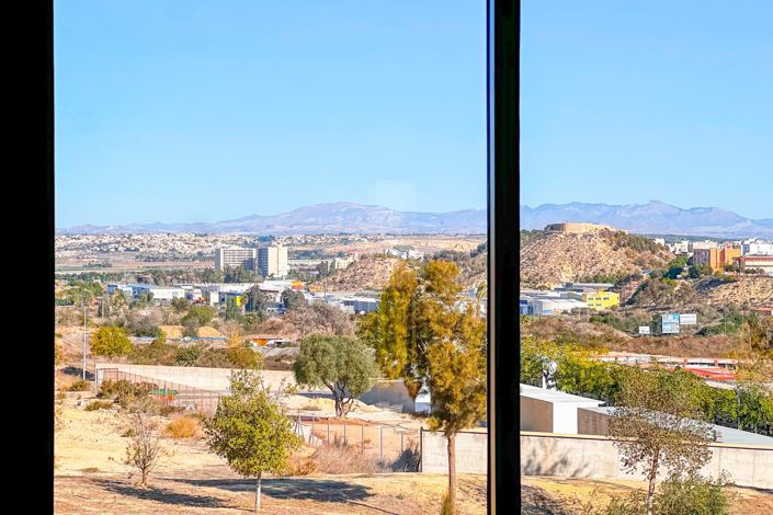 Image No.25-2 Bed Apartment for sale