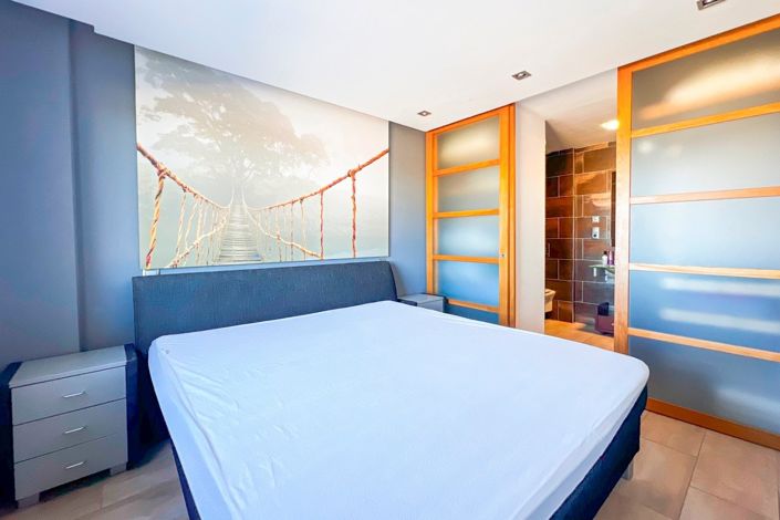 Image No.30-2 Bed Apartment for sale