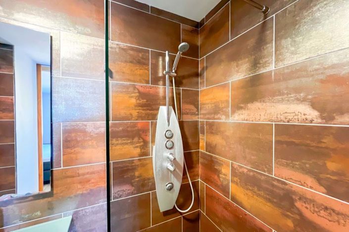 Image No.32-2 Bed Apartment for sale