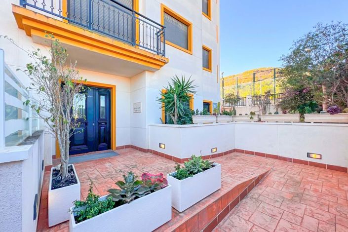 Image No.34-2 Bed Apartment for sale