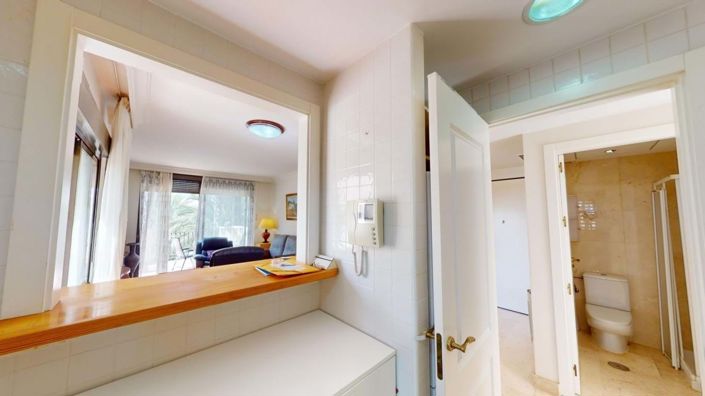 Image No.15-2 Bed Apartment for sale