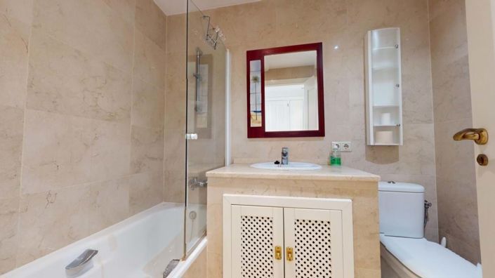 Image No.17-2 Bed Apartment for sale