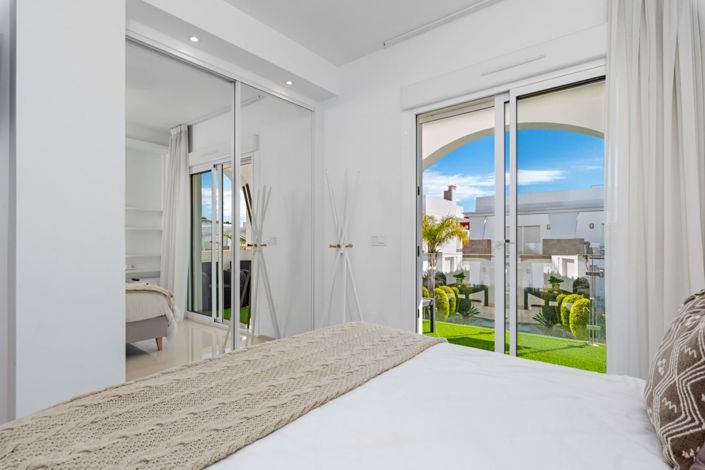 Image No.18-2 Bed Villa for sale