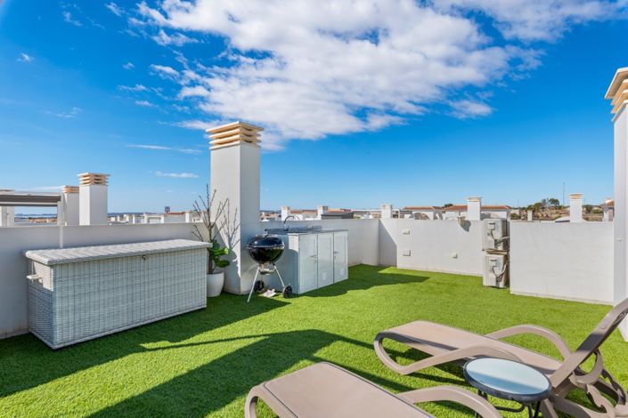 Image No.29-2 Bed Villa for sale