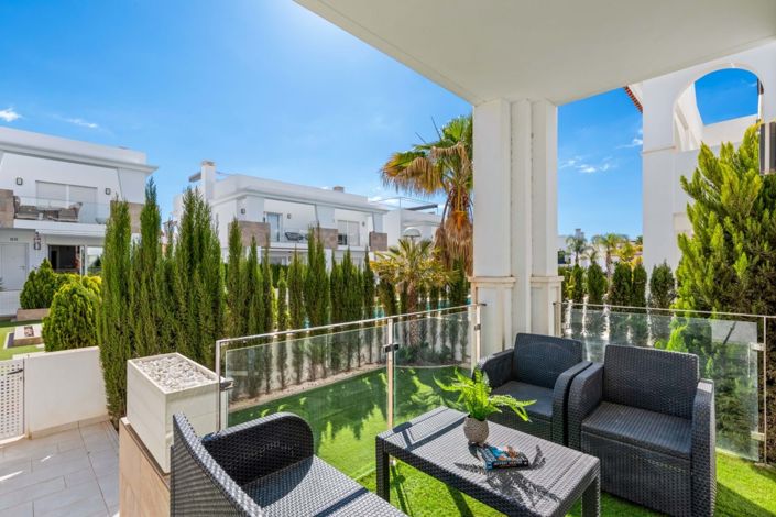 Image No.7-2 Bed Villa for sale