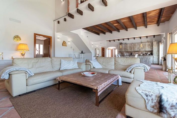 Image No.12-3 Bed Villa for sale