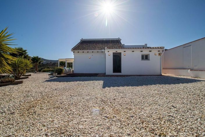 Image No.36-3 Bed Villa for sale