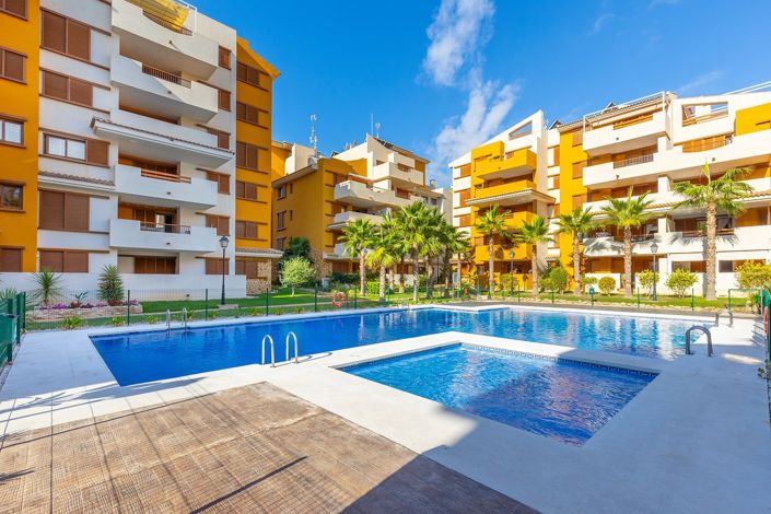 Image No.1-Appartement de 2 chambres à vendre à Orihuela Costa