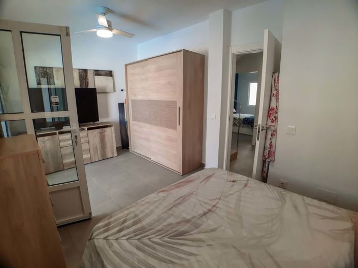 Image No.24-3 Bed Townhouse for sale