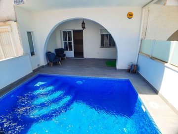 3 Bed Townhouse for sale