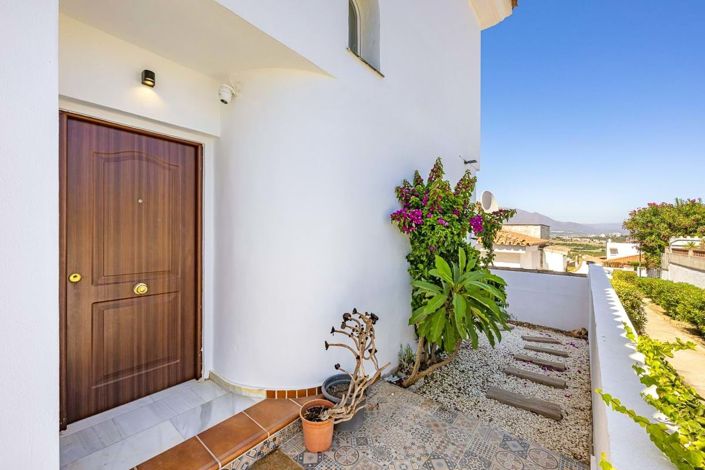 Image No.2-Villa de 5 chambres à vendre à Malaga