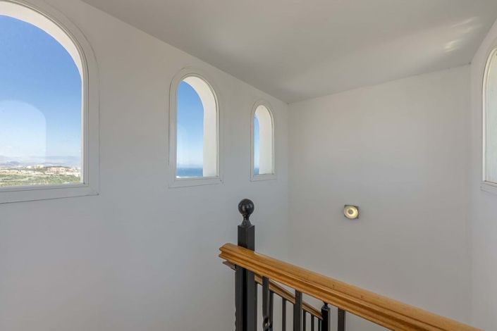 Image No.25-Villa de 5 chambres à vendre à Malaga