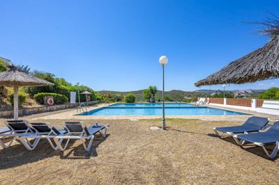 5 Bed Villa for sale