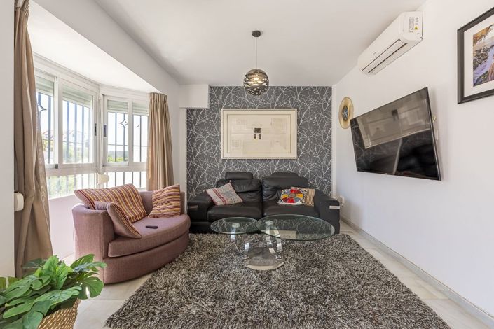 Image No.4-Villa de 5 chambres à vendre à Malaga