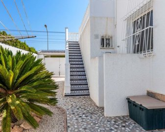 1447-521327-78d1f4f8b6655591b02d22fabb36a692d