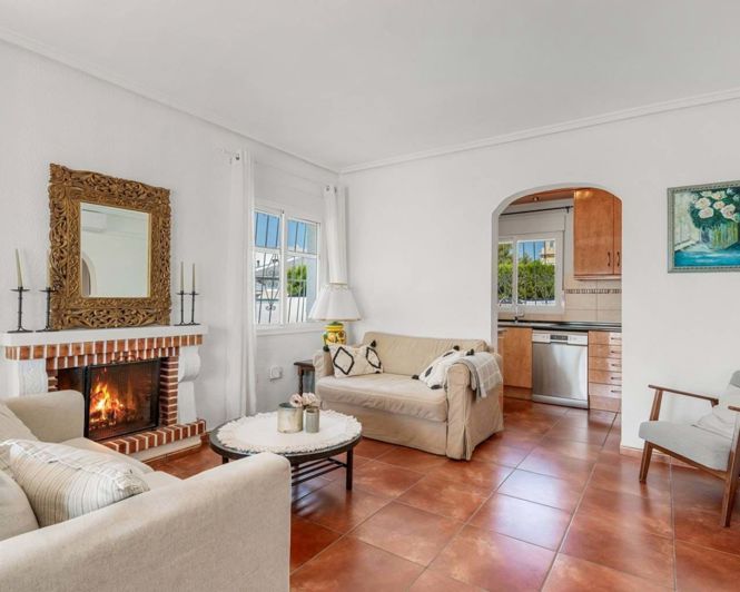 Image No.19-3 Bed Villa for sale