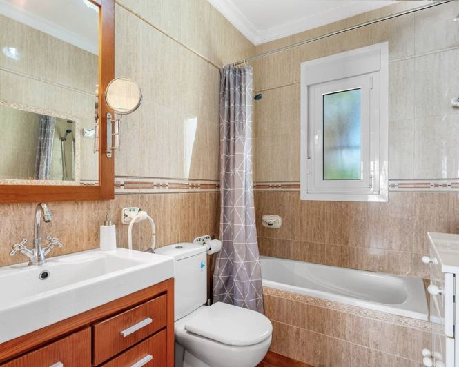 Image No.25-3 Bed Villa for sale