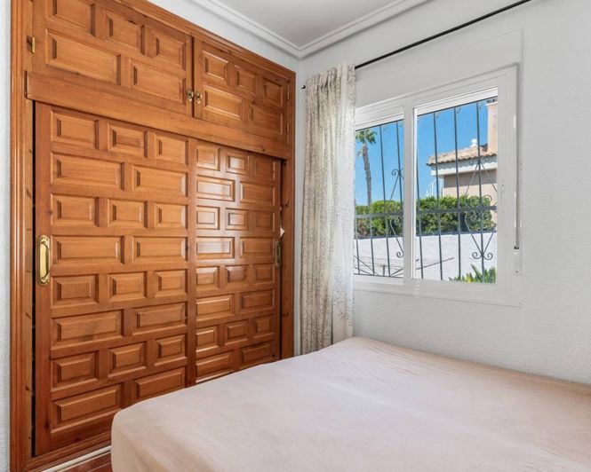 Image No.27-3 Bed Villa for sale