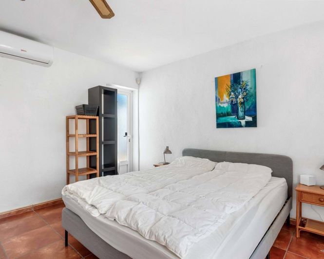 Image No.28-3 Bed Villa for sale