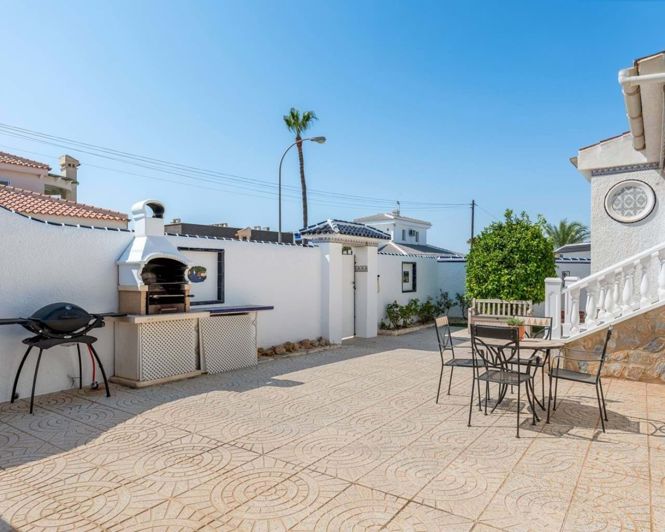 Image No.4-3 Bed Villa for sale