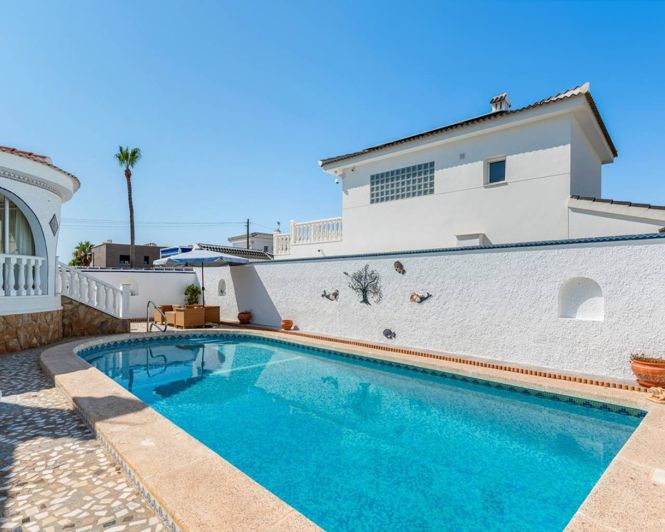 Image No.6-3 Bed Villa for sale