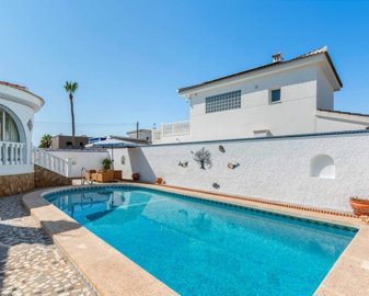 1447-521327-78d1f4f8b6655591b02d22fabb36a692d