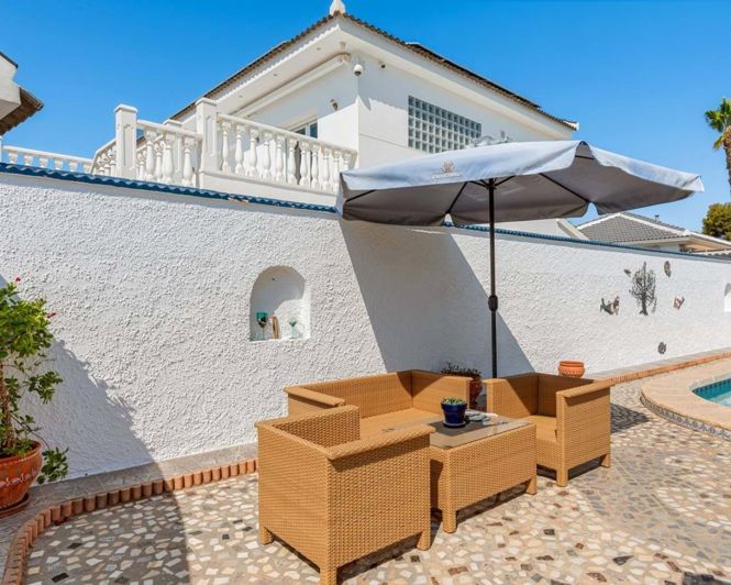 Image No.9-3 Bed Villa for sale