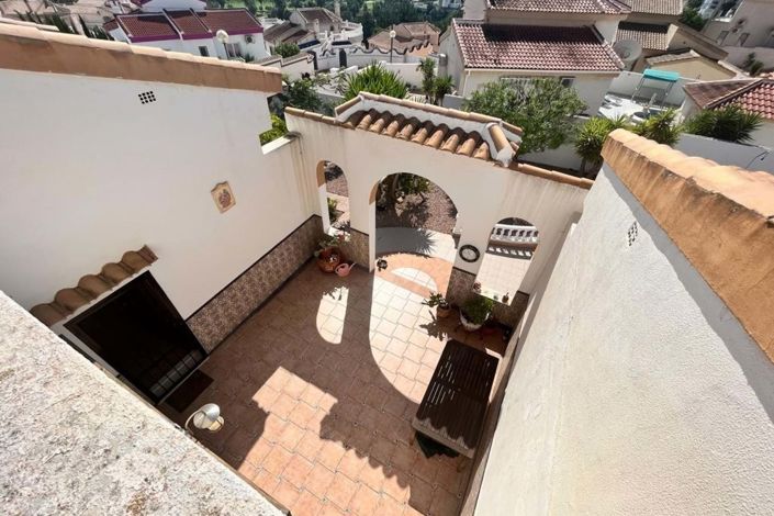 Image No.10-3 Bed Villa for sale