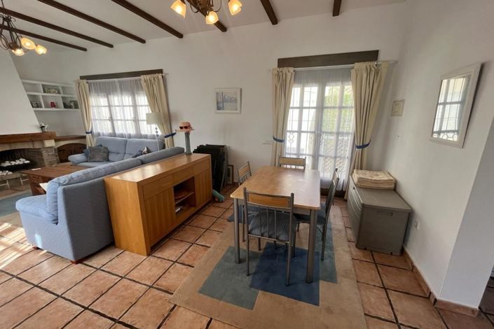 Image No.21-3 Bed Villa for sale