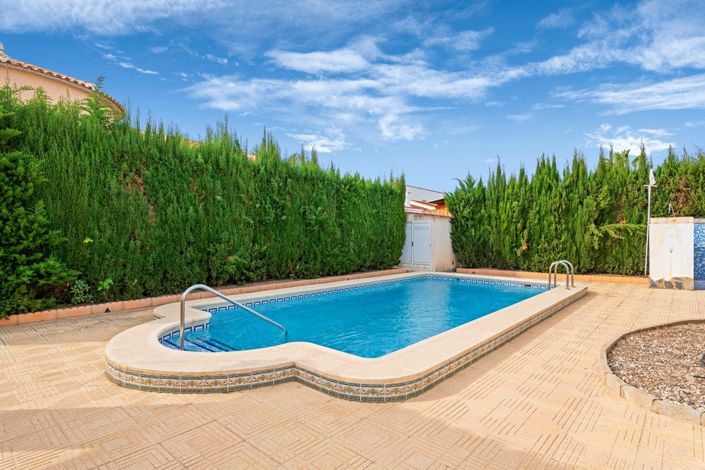 Image No.24-3 Bed Villa for sale