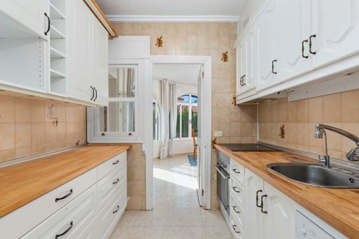 Image No.5-3 Bed Villa for sale