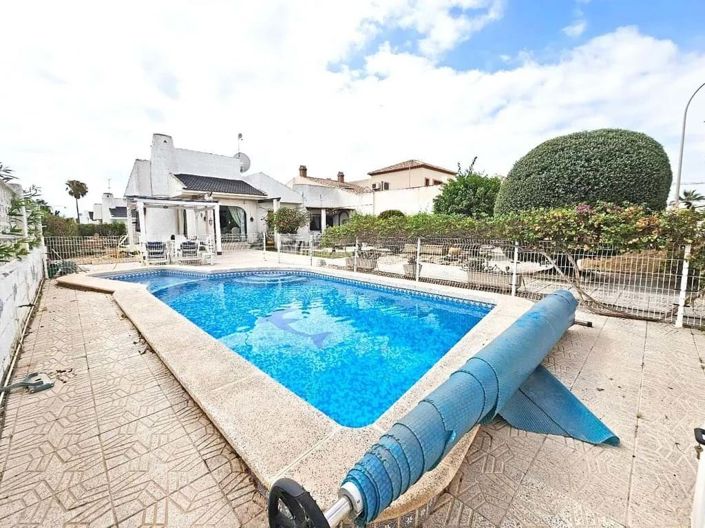 Image No.1-Villa de 3 chambres à vendre à Los Alcázares