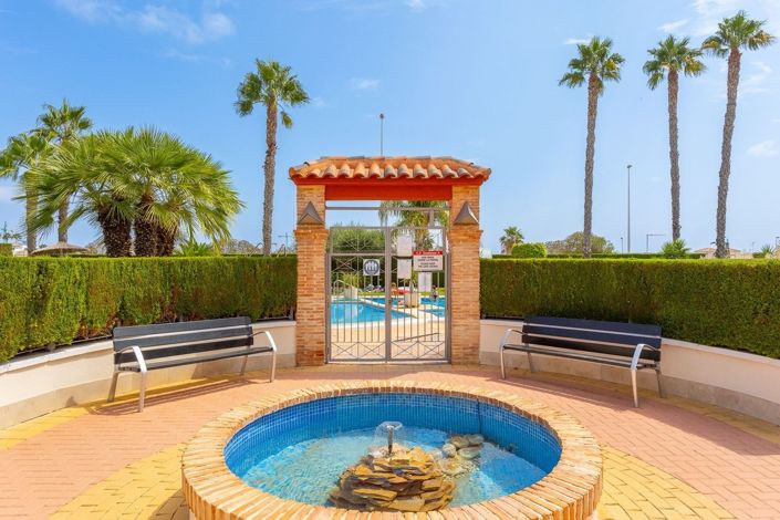 Image No.34-3 Bed Townhouse for sale