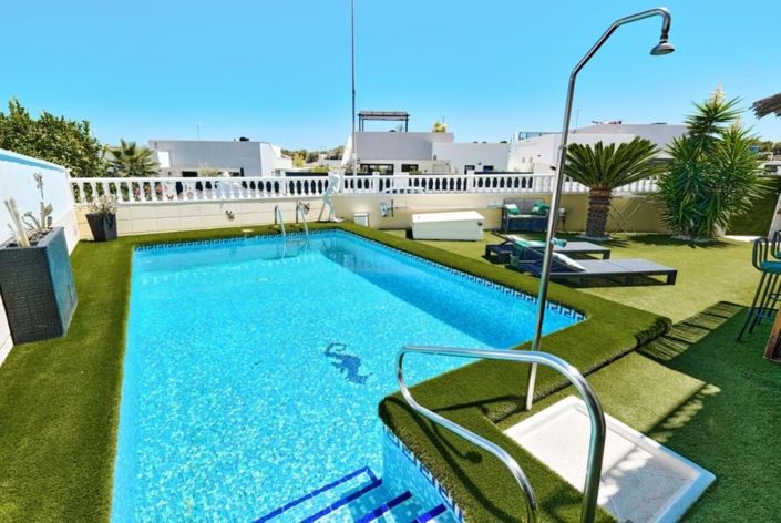 Image No.29-Villa de 3 chambres à vendre à Orihuela Costa