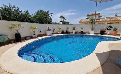 1447-521845-78d1f4f8b6655591b02d22fabb36a692d