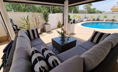 1447-521845-78d1f4f8b6655591b02d22fabb36a692d