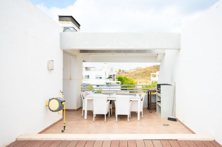 Image No.19-3 Bed Apartment for sale