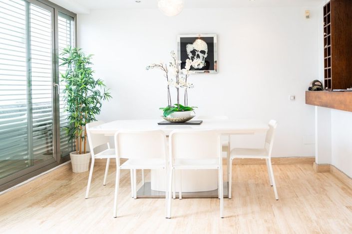 Image No.8-3 Bed Apartment for sale