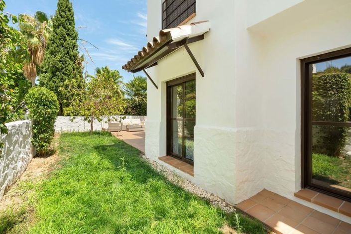 Image No.7-Appartement de 2 chambres à vendre à Estepona