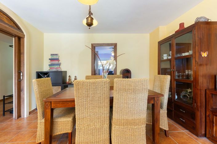 Image No.7-3 Bed Apartment for sale