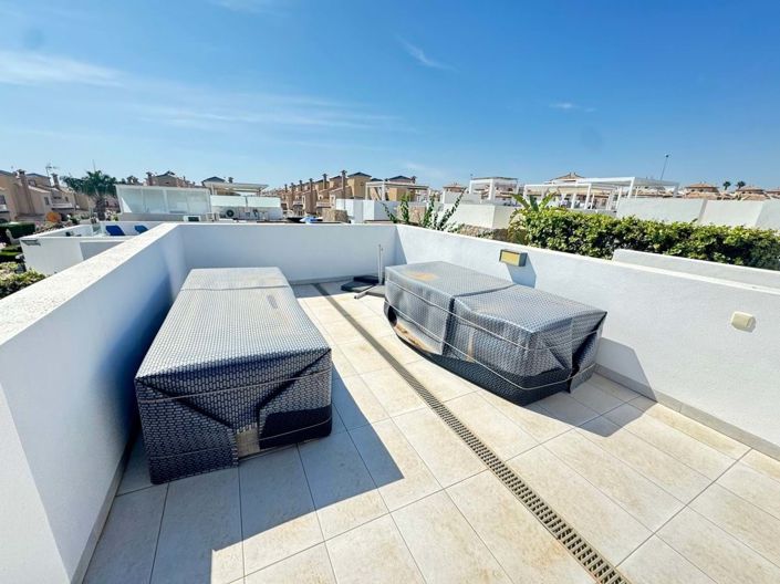 Image No.19-Villa de 2 chambres à vendre à Orihuela Costa